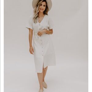 ✨HP✨Bridget Belted Dress✨ 